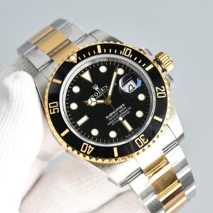 IMG_1720 🕰️ Rolex Submariner Date 41 mm – Reference 0608005