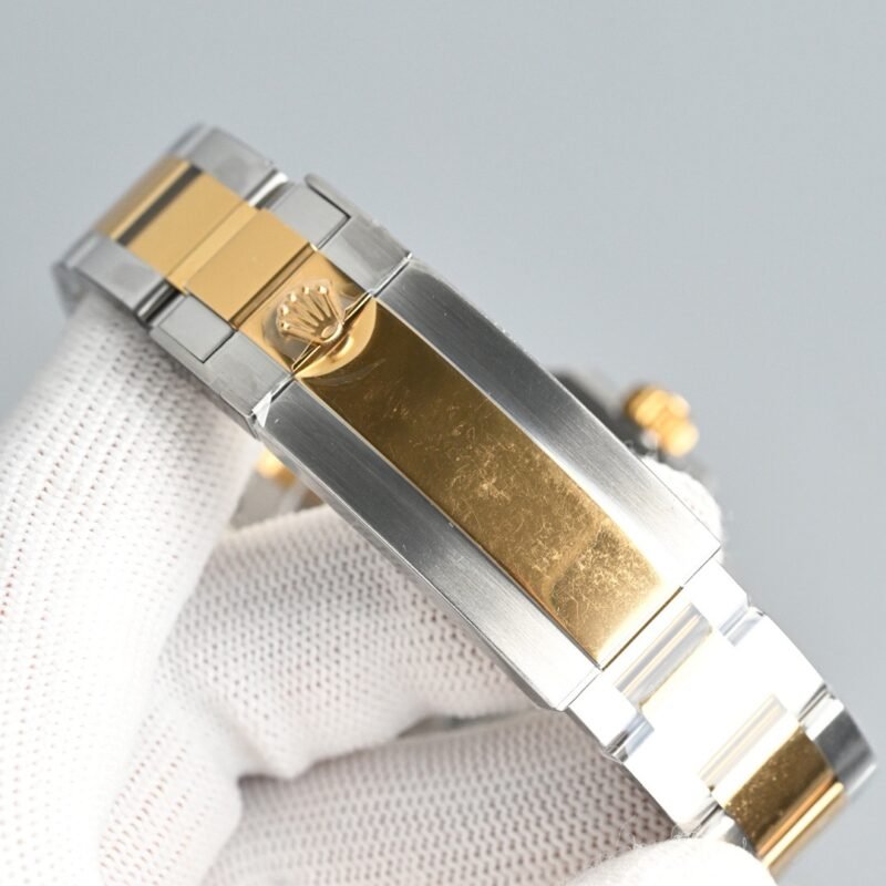 🕰️ Rolex Submariner Date 41 mm – Reference 0608004