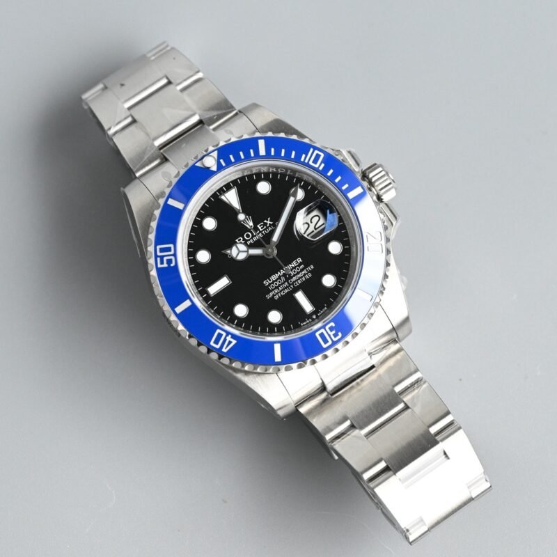 IMG_1745 🕰️ Rolex Submariner Date 41 mm – Reference 0608003