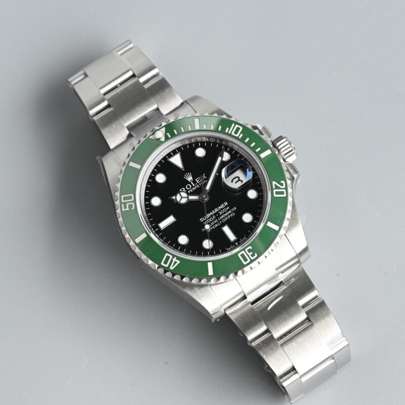 🕰️ Rolex Submariner Date 41 mm – Reference 0608001