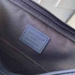 Louis Vuitton Trio Messenger Bag Model：M27925