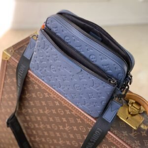 Louis Vuitton Trio Messenger Bag Model：M27925