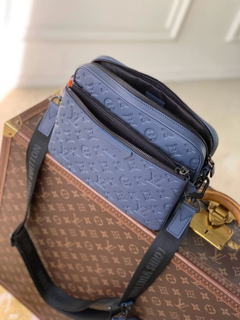 IMG_1802 Louis Vuitton Trio Messenger Bag Model:M27925