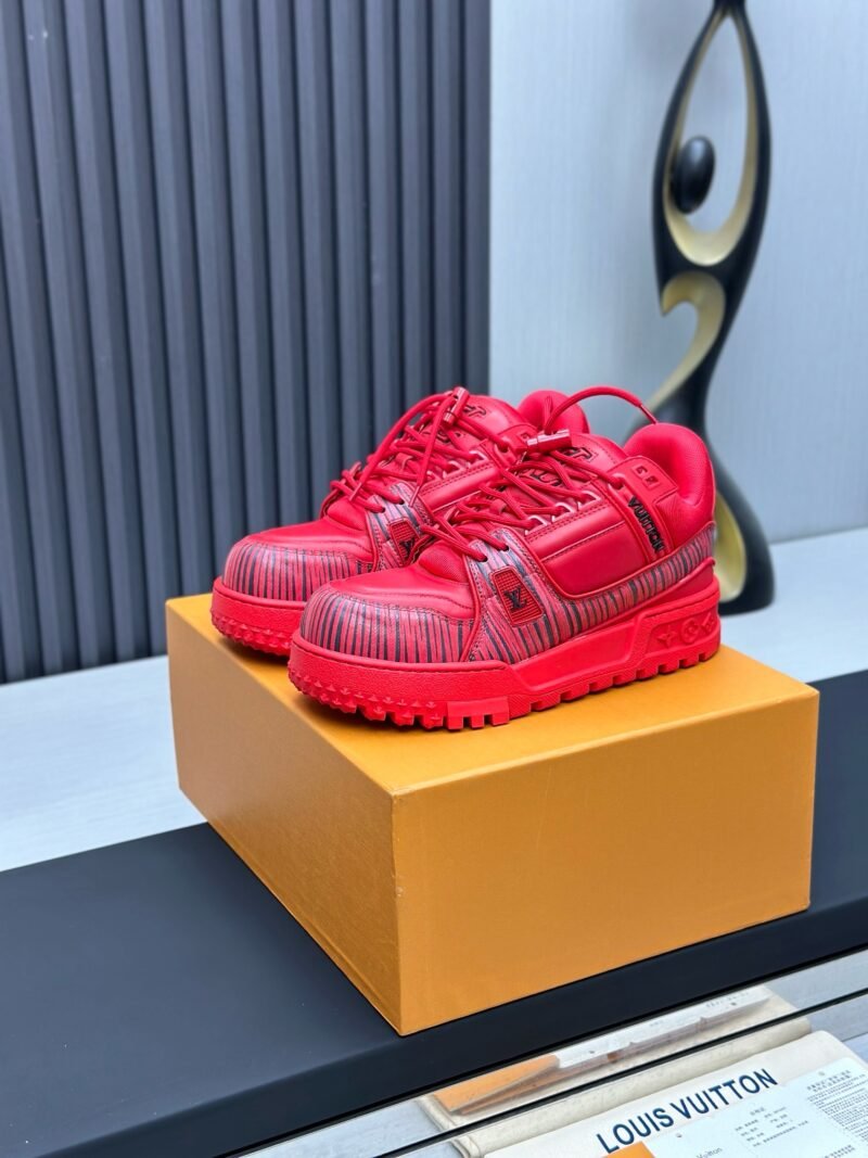 Louis Vuitton Trainer Max Sneakers Model：0608007