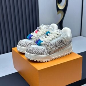 Louis Vuitton Trainer Max Sneakers Model：0608007