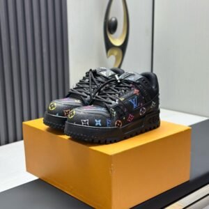 IMG_2012 Louis Vuitton Trainer Max Sneakers Model:0608013