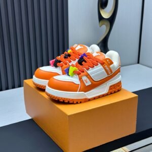 IMG_2026 Louis Vuitton Trainer Max Sneakers Model:0608018