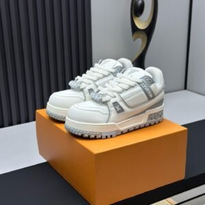 IMG_2027 Louis Vuitton Trainer Max Sneakers Model:0608018