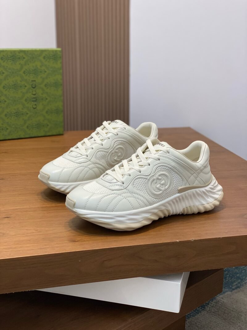 1 Gucci Ripple Sneakers Model:0608001