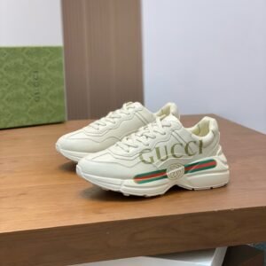 Gucci Rhyton sneaker Model：0608006