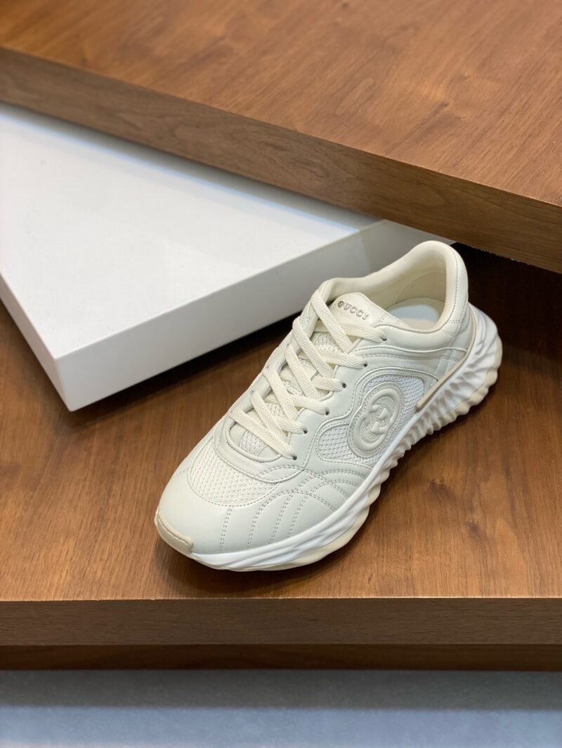10 Gucci Ripple Sneakers Model:0608001