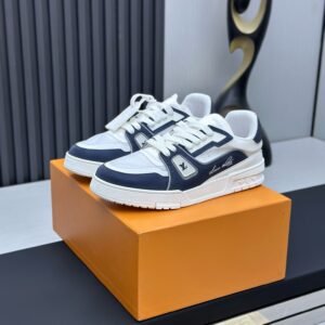 Louis Vuitton Trainer Sneakers Model：0608039