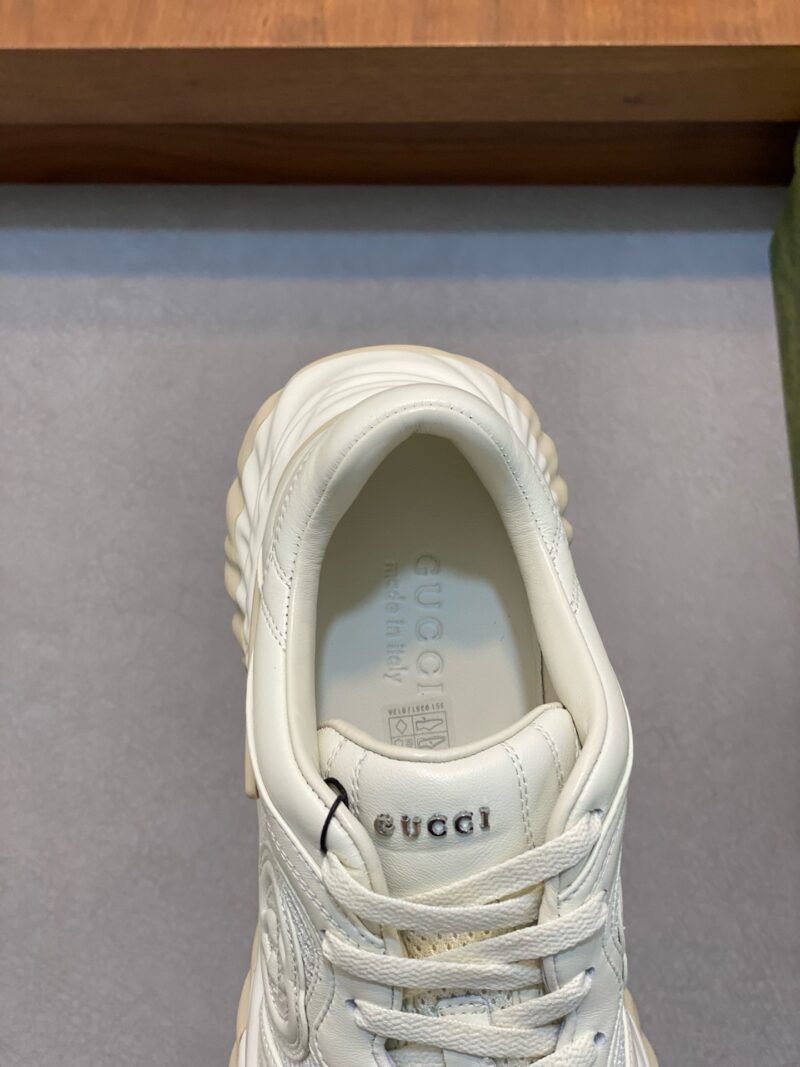 13 Gucci Ripple Sneakers Model:0608001