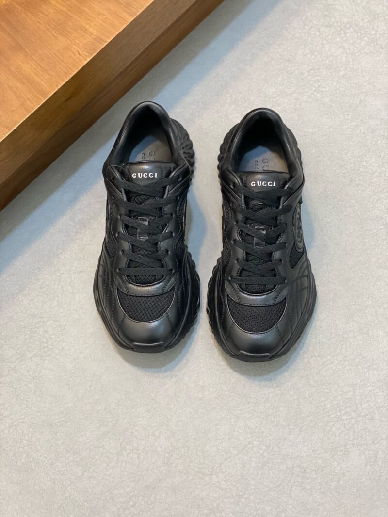 Gucci Ripple Sneakers Model：0608002