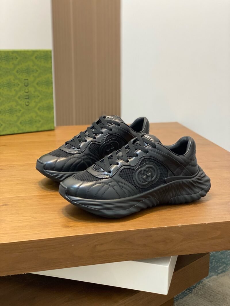 Gucci Ripple Sneakers Model：0608002