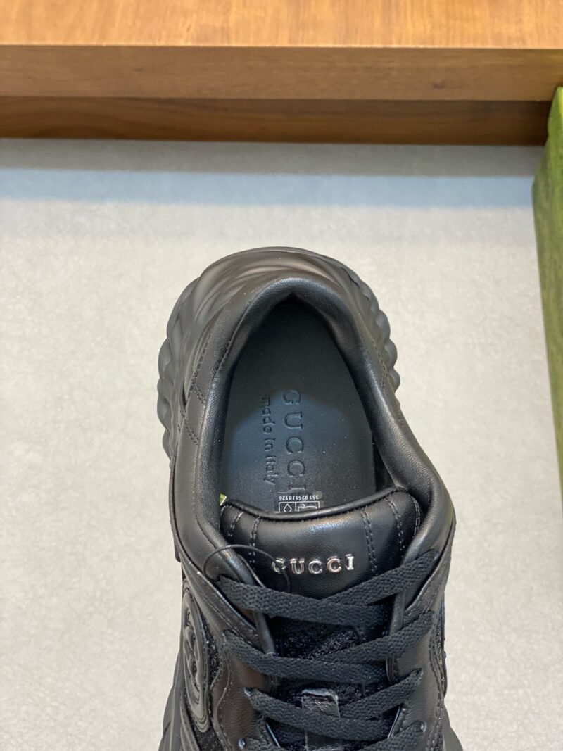 Gucci Ripple Sneakers Model：0608002