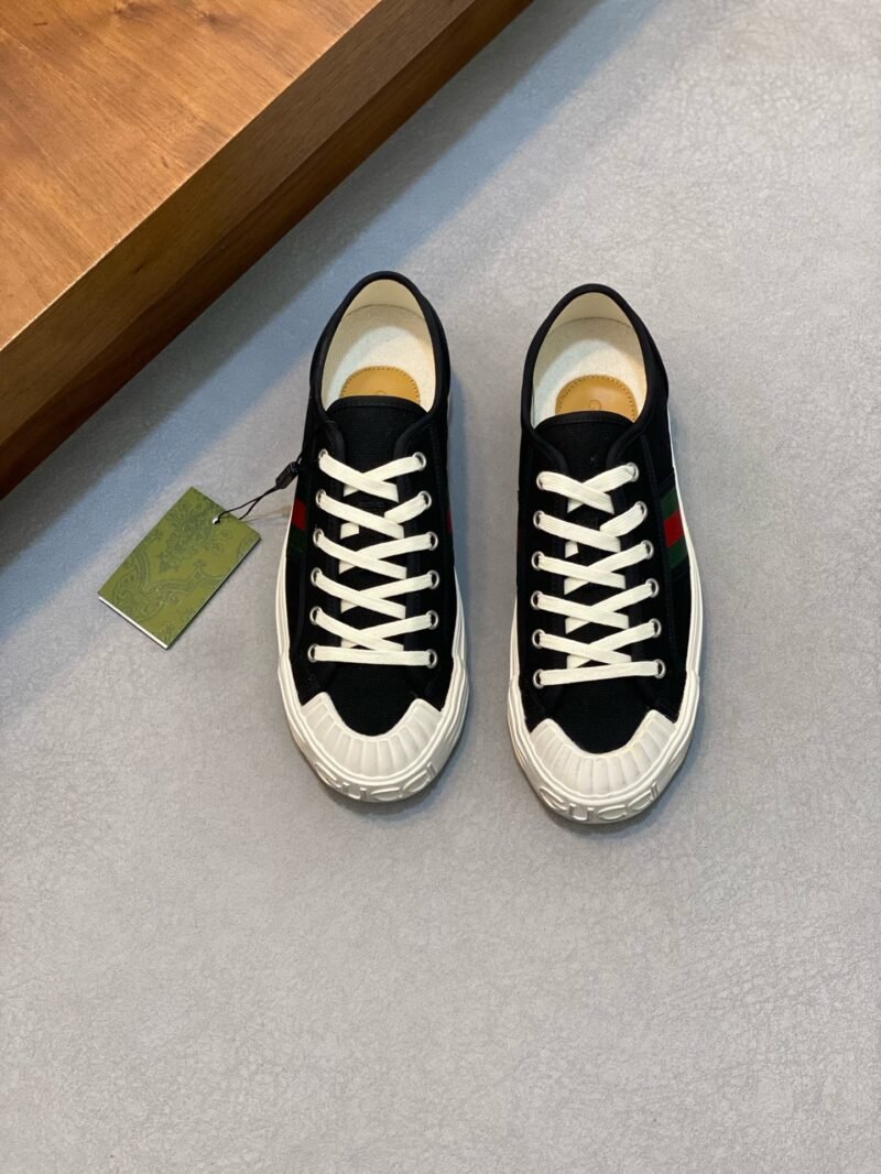 Gucci Canvas Sneakers Model：0608004
