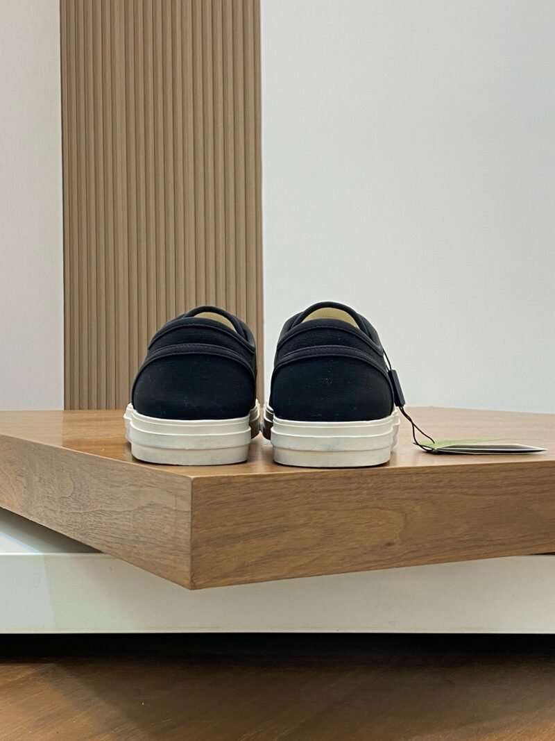 Gucci Canvas Sneakers Model：0608004