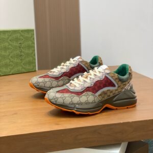31 Gucci Rhyton sneaker Model:0608009