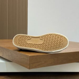 Gucci Canvas Sneakers Model：0608004