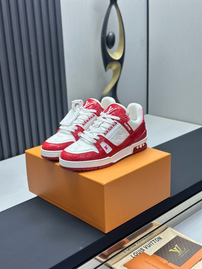 Louis Vuitton Trainer Sneakers Model：0608014