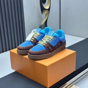 Louis Vuitton Trainer Sneakers Model：0608034