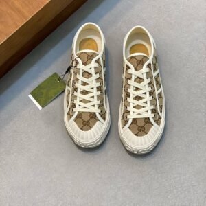 Gucci Canvas Sneakers Model：0608003