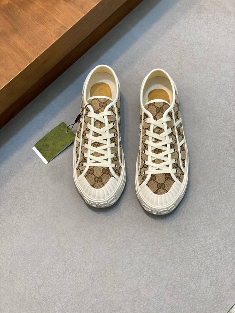 Gucci Canvas Sneakers Model：0608003