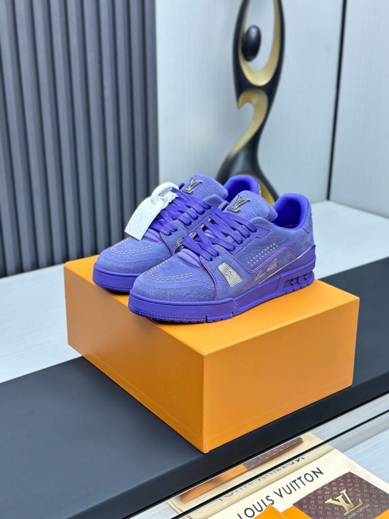 Louis Vuitton Trainer Sneakers Model：0608023
