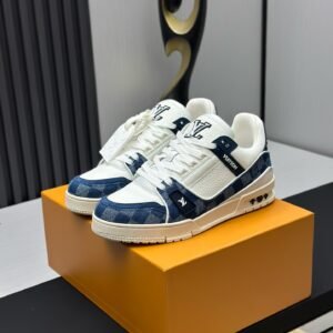 Louis Vuitton Trainer Sneakers Model：0608014