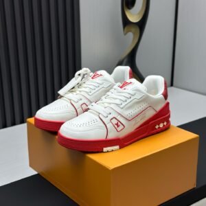 Louis Vuitton Trainer Sneakers Model：0608034
