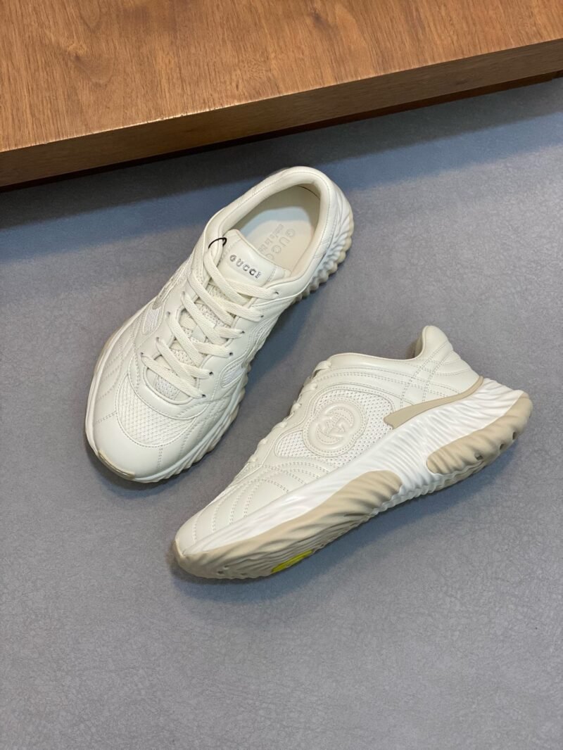 9 Gucci Ripple Sneakers Model:0608001