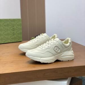 9 Gucci Rhyton sneaker Model:0608009